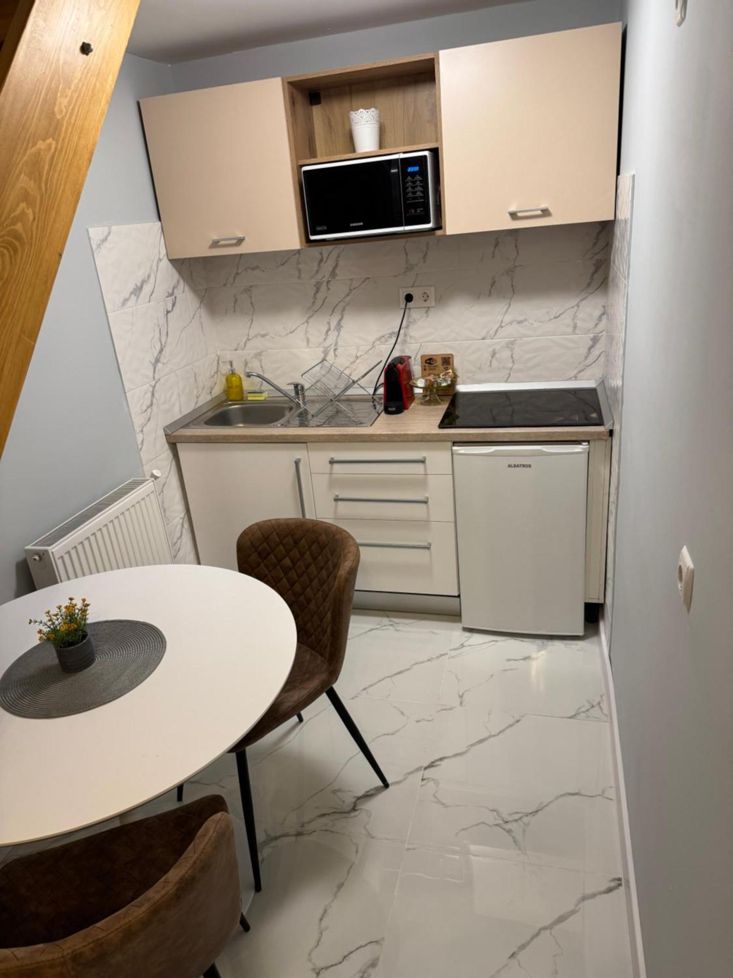 City Center Apartman Satu Mare Extérieur photo